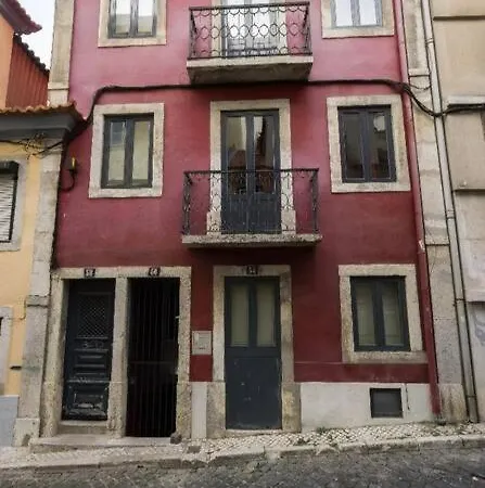 Apartment Lovers Apart *